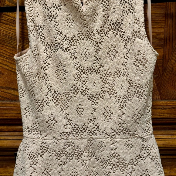 BCBGMAXAZRIA Annie top in Barr Pink NWT small - Picture 2 of 4